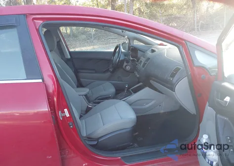 2015 Kia Forte Ex из США, поврежденный, VIN KNAFX4A81F5267061